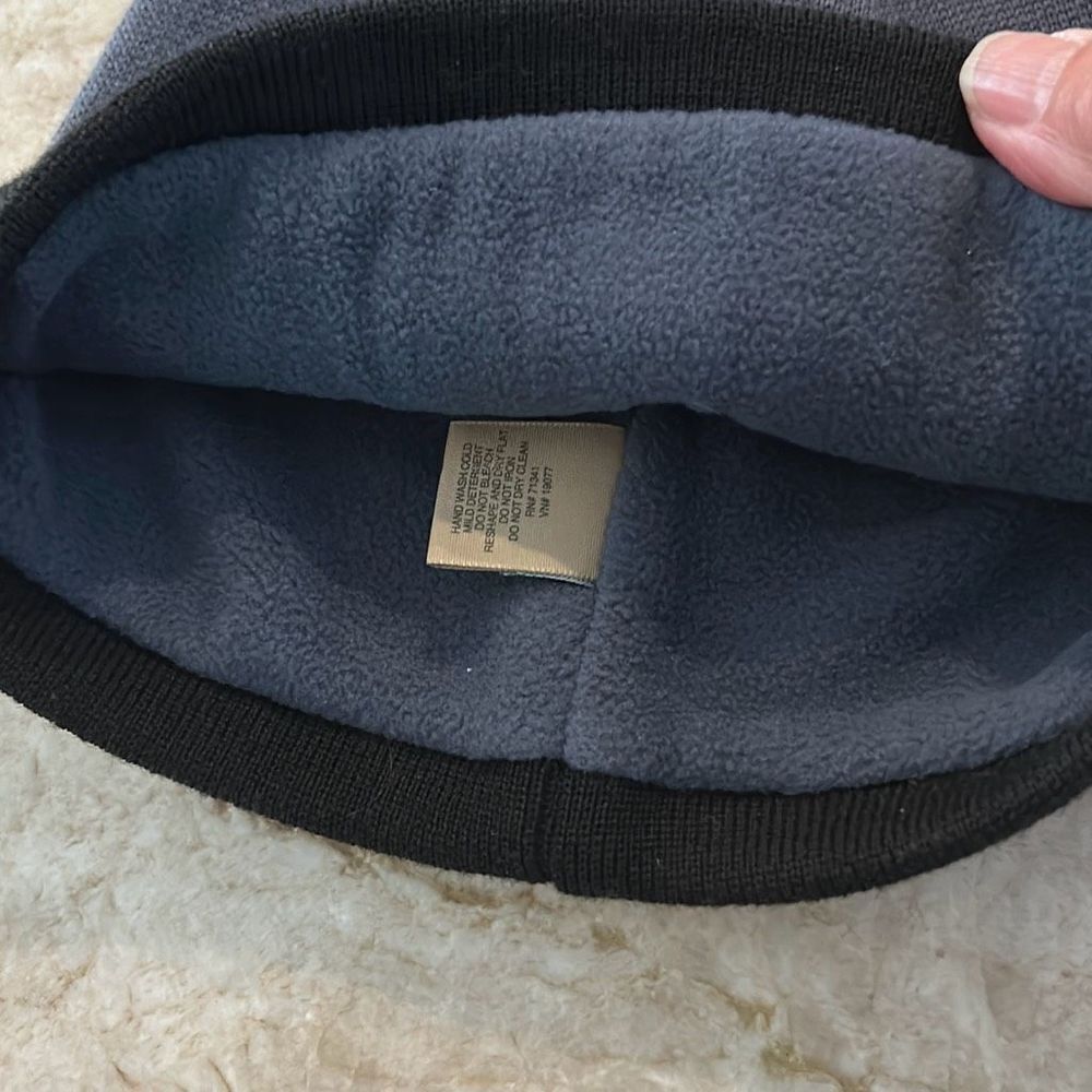 LL BEAN Stocking  Cap - Picture 2 of 4